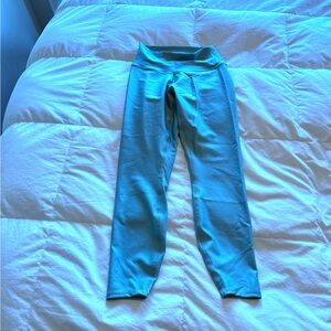 ALO Yoga Women Sea Foam Green Leggings